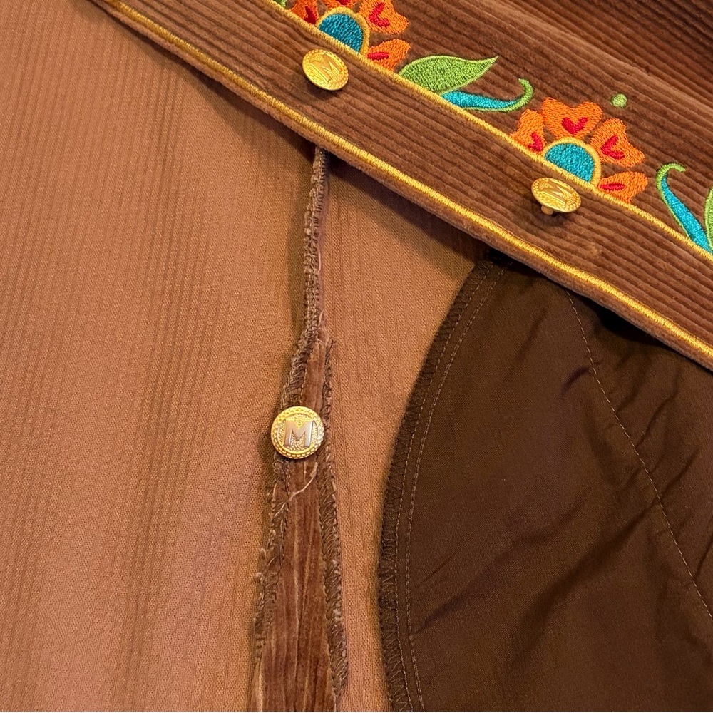 Bob Mackie Wearable Art Brown Corduroy Embroidered Button Down Shirt Top Medium - Picture 12 of 15